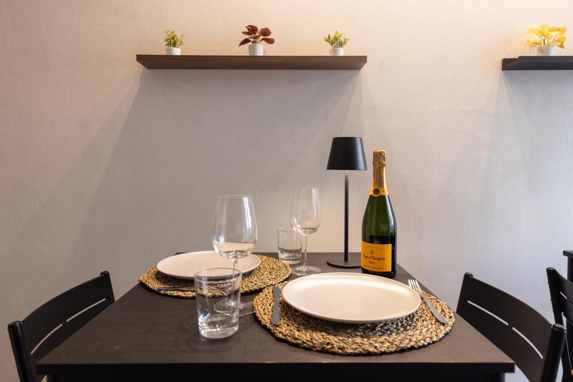 Urban Chic Luxury Suite Apartments Rom Eksteriør billede
