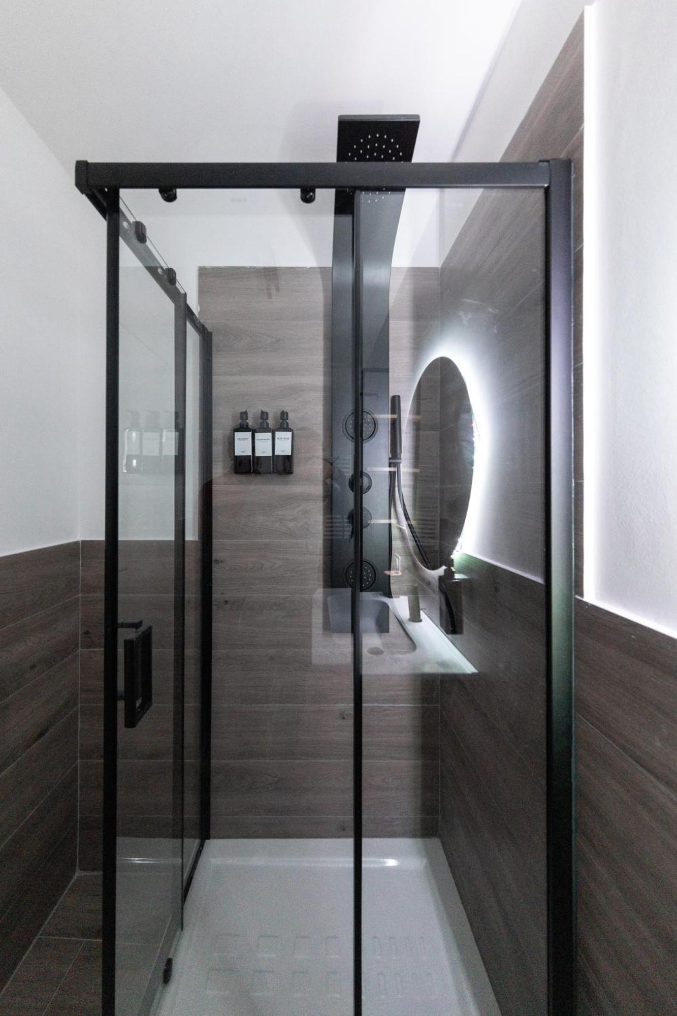Urban Chic Luxury Suite Apartments Rom Eksteriør billede