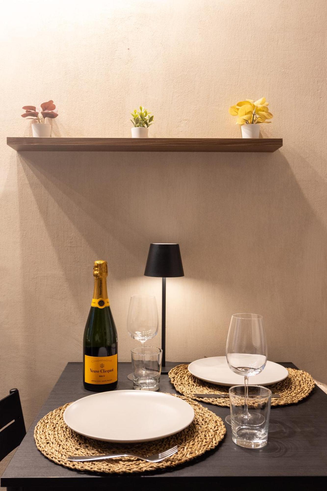 Urban Chic Luxury Suite Apartments Rom Eksteriør billede